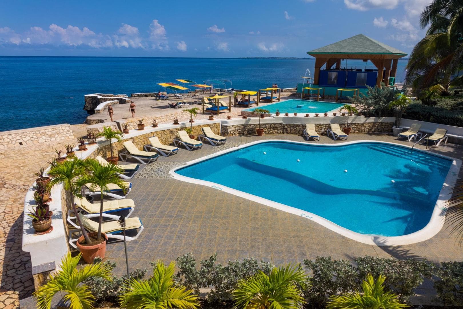 Ultiem genieten in Negril: 9 dagen Samsara Cliff Resort vanaf €1002