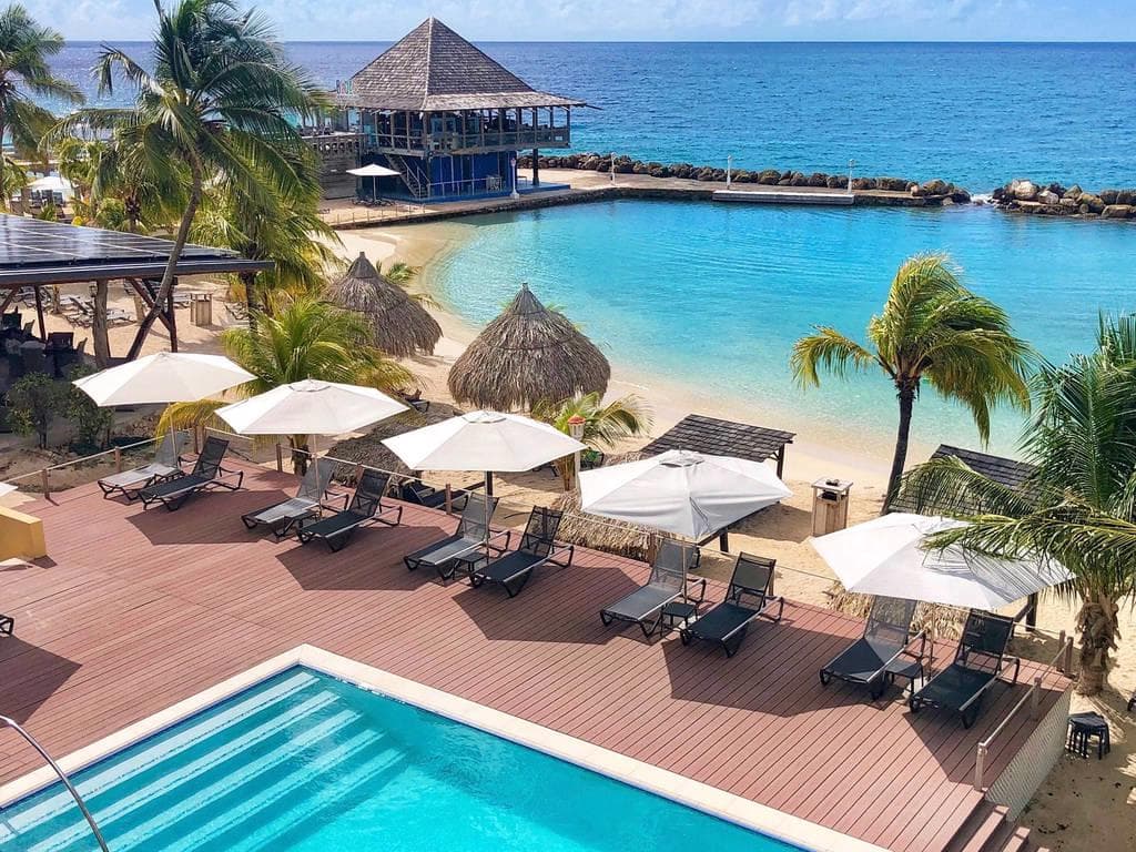 Ultiem genieten: 8 dagen Avila Beach Willemstad vanaf ā¬1286