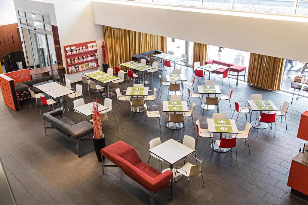 Gartenhotel Altmannsdorf 4