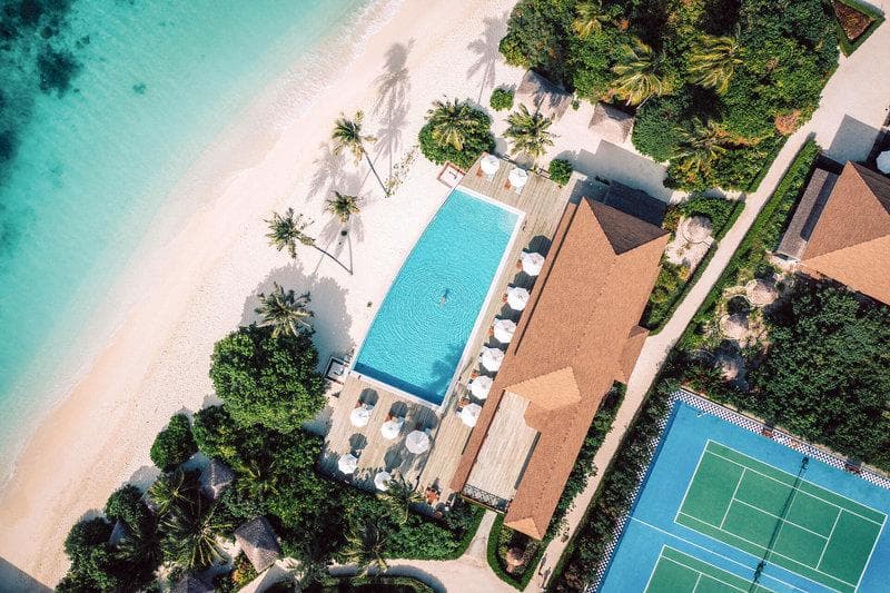 Reethi Faru Resort 4
