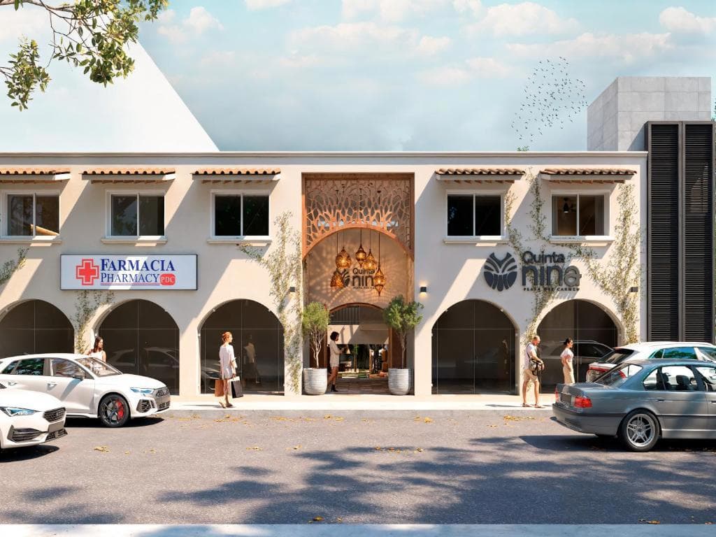 Nina Playa del Carmen 1