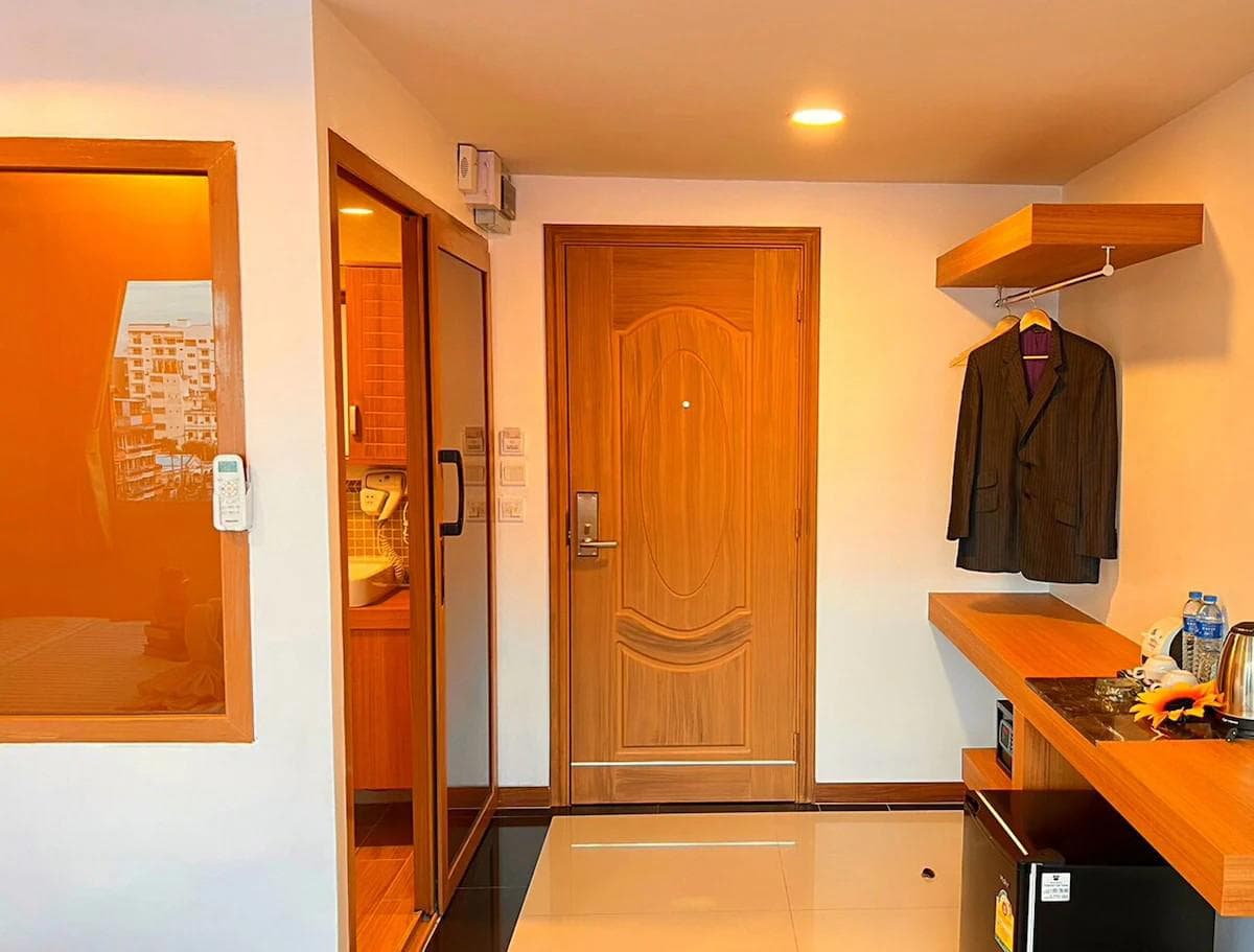 The Grand Lodge Pattaya 4