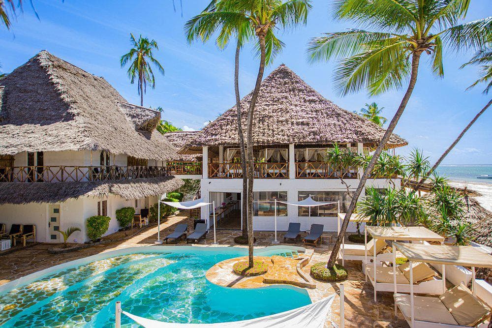 AHG Dream s Bay Beach 2