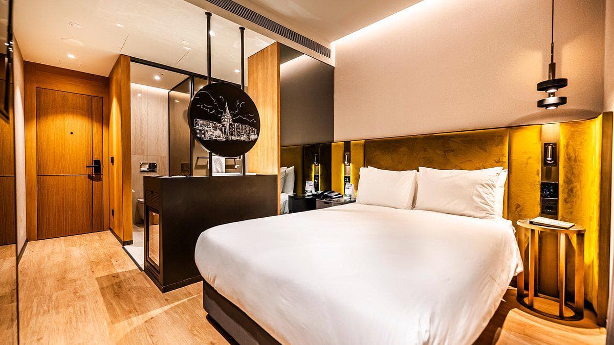 Bizar laag: 4 nachten Istanbul in Lamartine hotel voor €235!