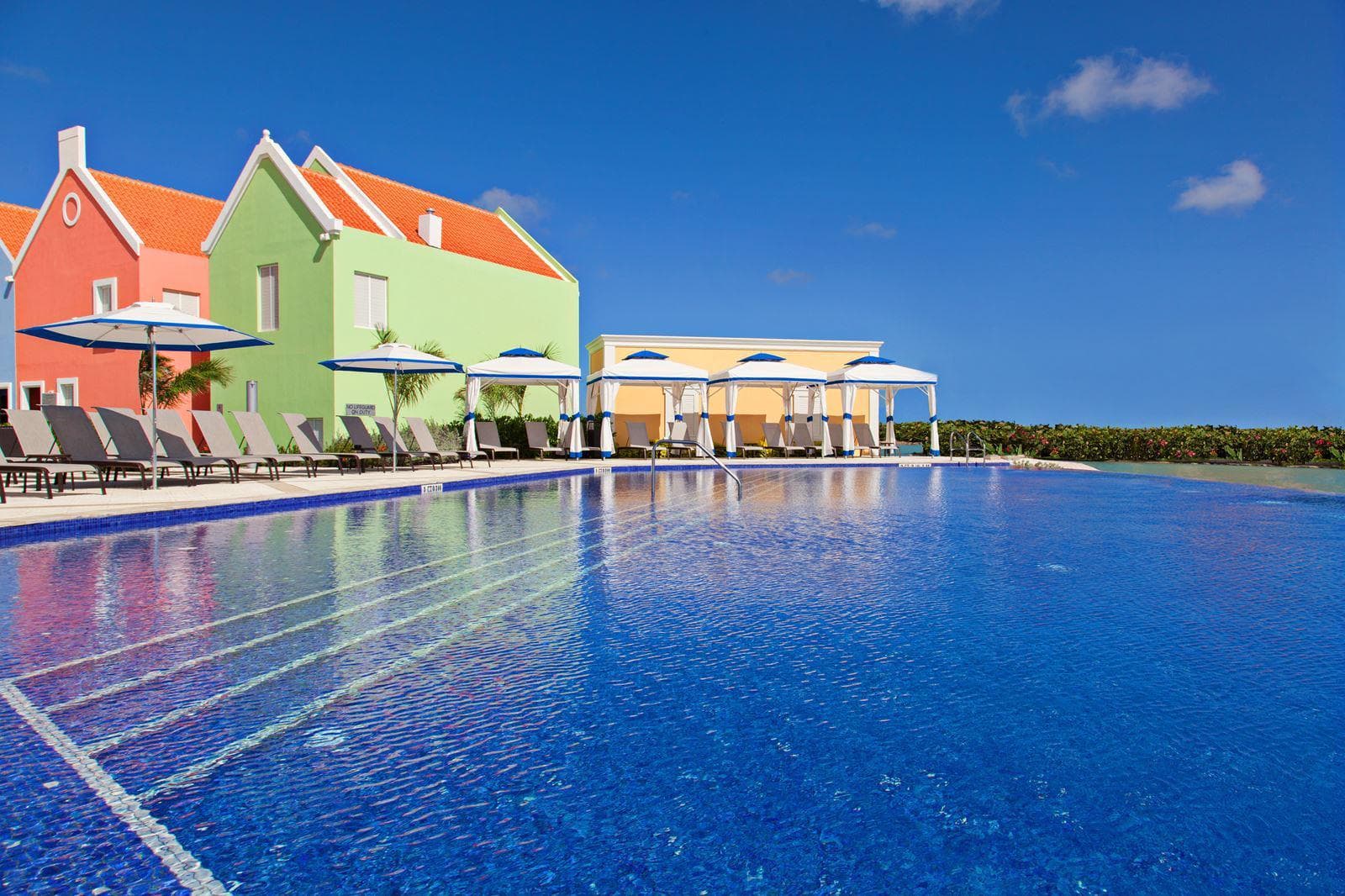 Marriott Courtyard Bonaire 4