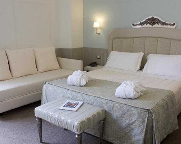Hotel iH Hotels Bari Oriente