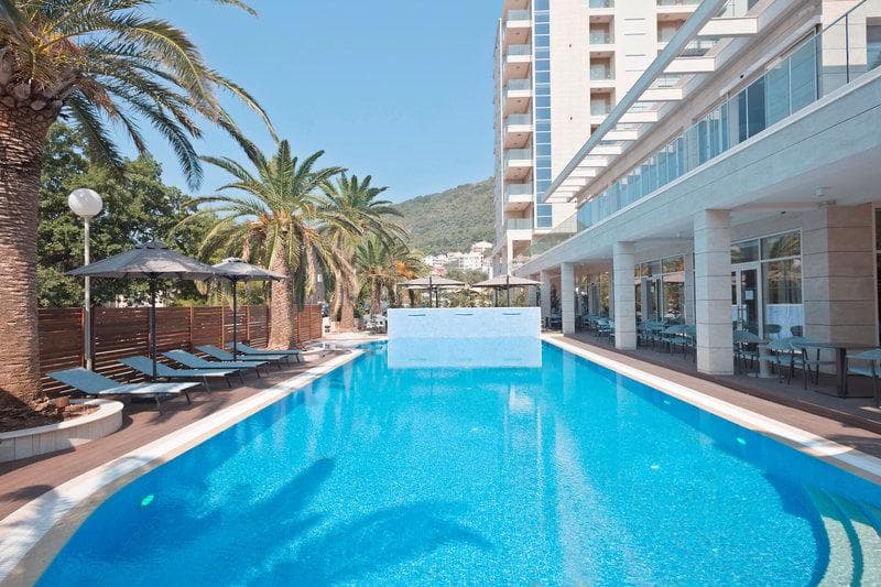 Ami Budva Petrovac