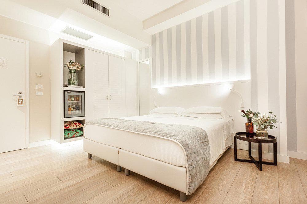 Villa Rosa Riviera 1