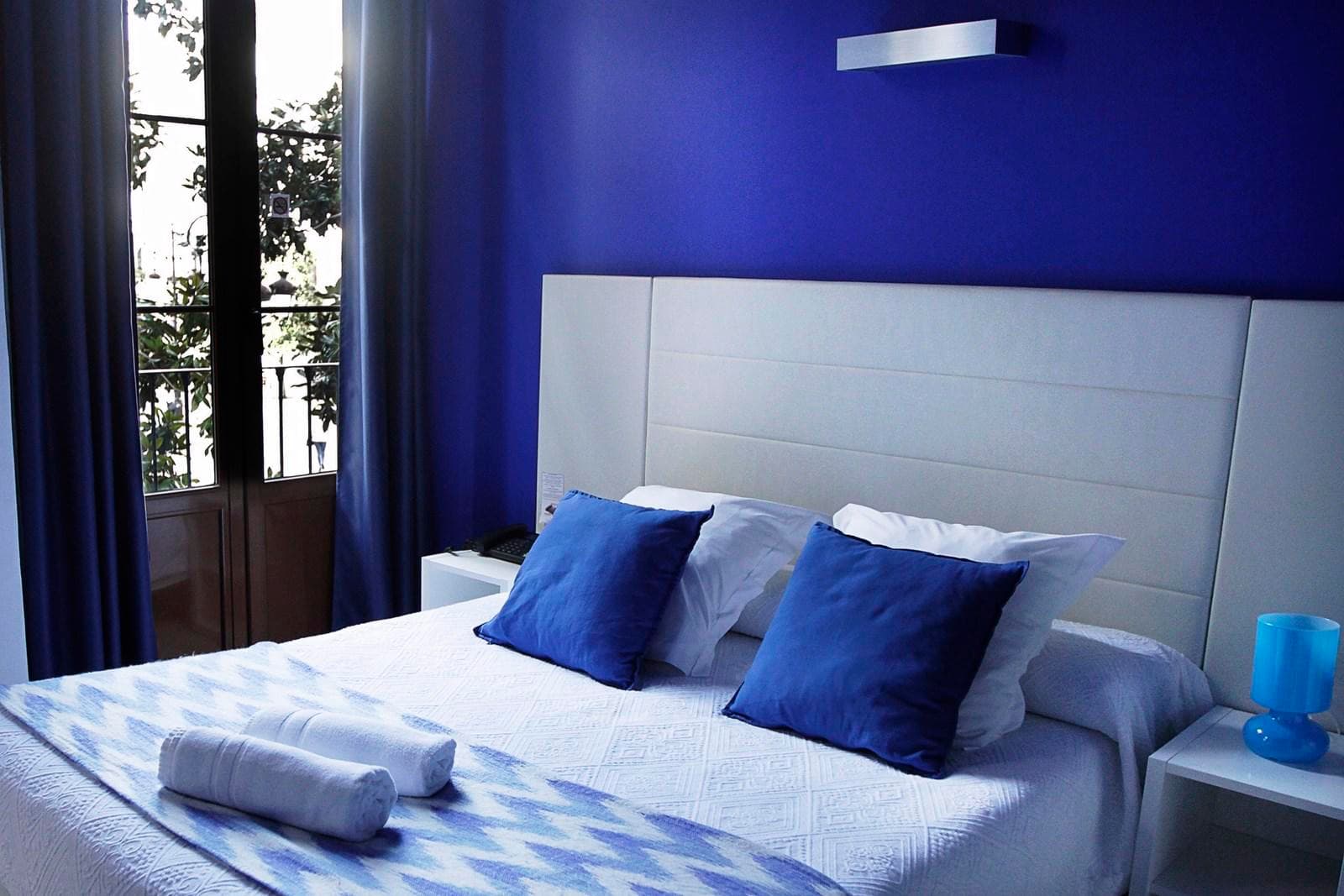 Ontdek Granada: 4 Dagen in Nest Style voor Slechts €158!