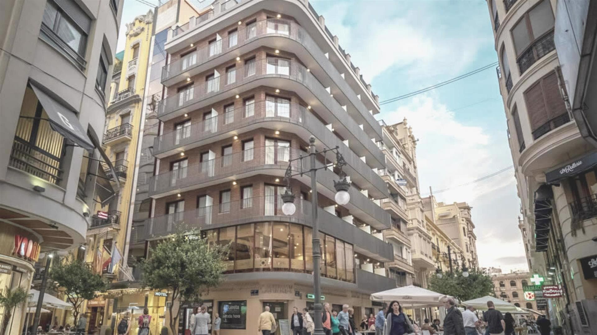 Bizar laag: 4 nachten Valencia bij RH Sorolla Centro voor €260!