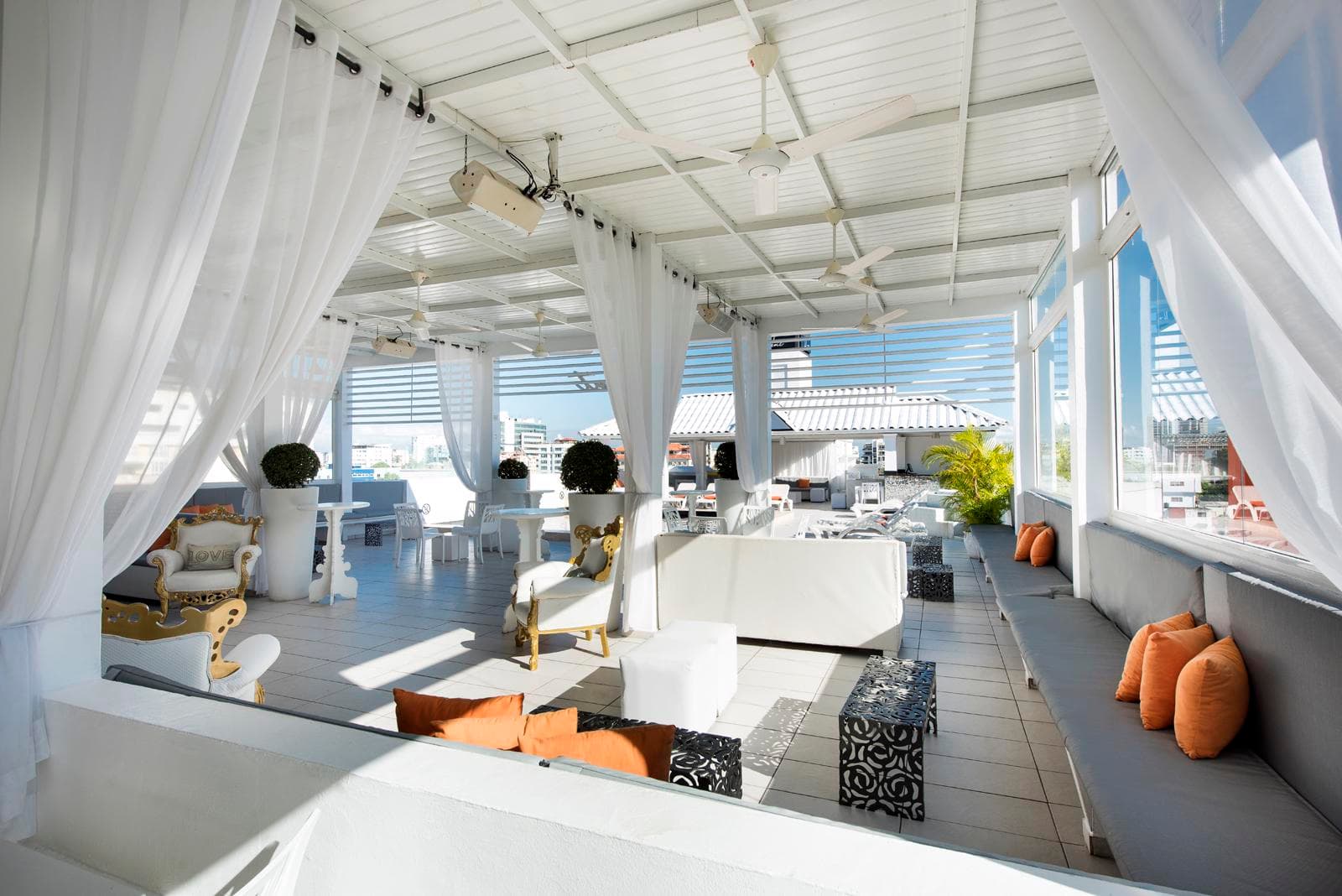 W and P Santo Domingo 2