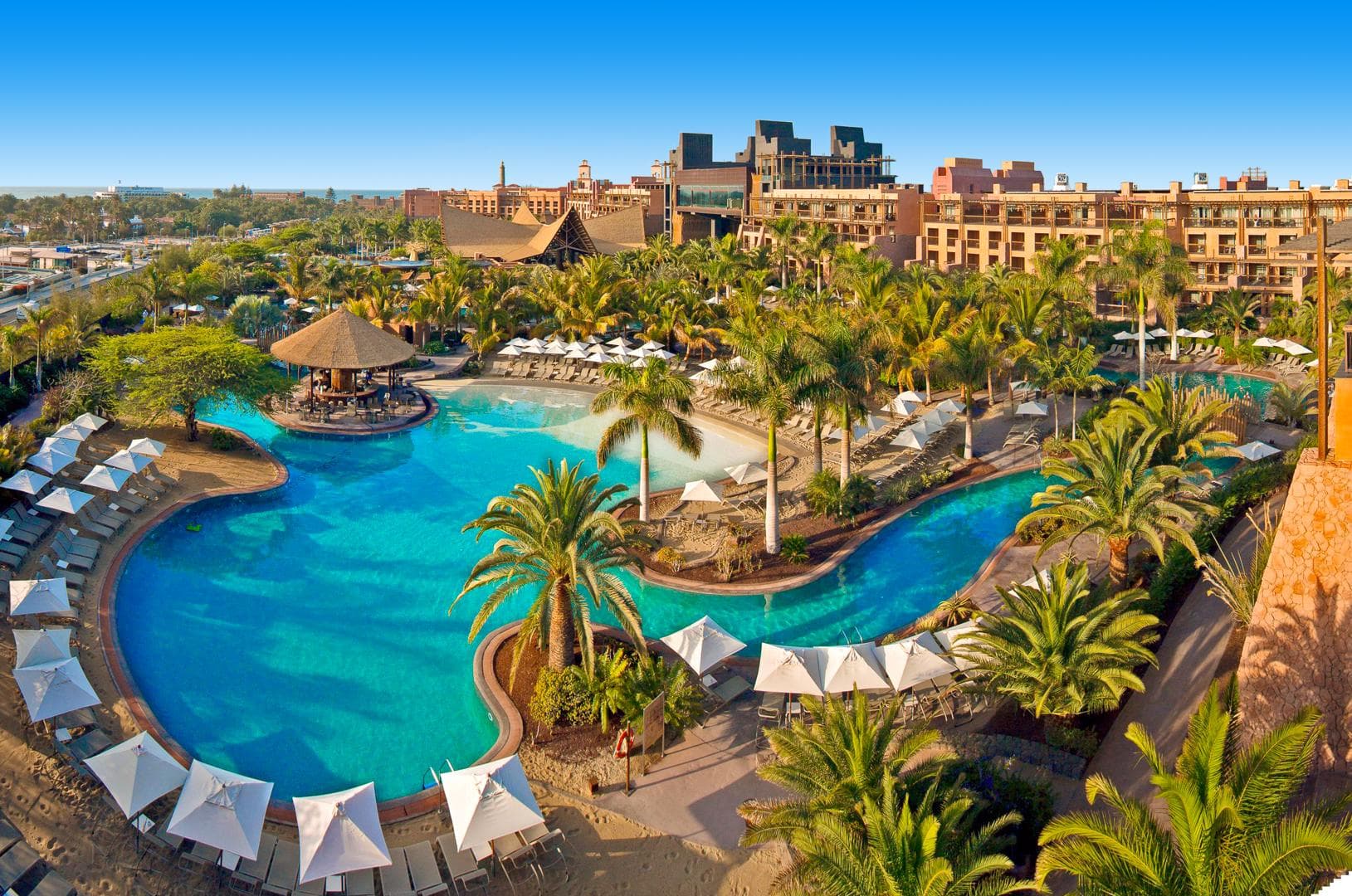 Topdeal: 8 dagen Lopesan Baobab Resort Meloneras voor €793