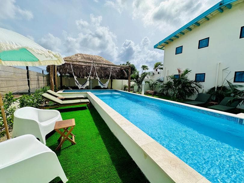 Bijzonder verblijf: 9 dagen Oranjestad in Vistalmar voor €1232