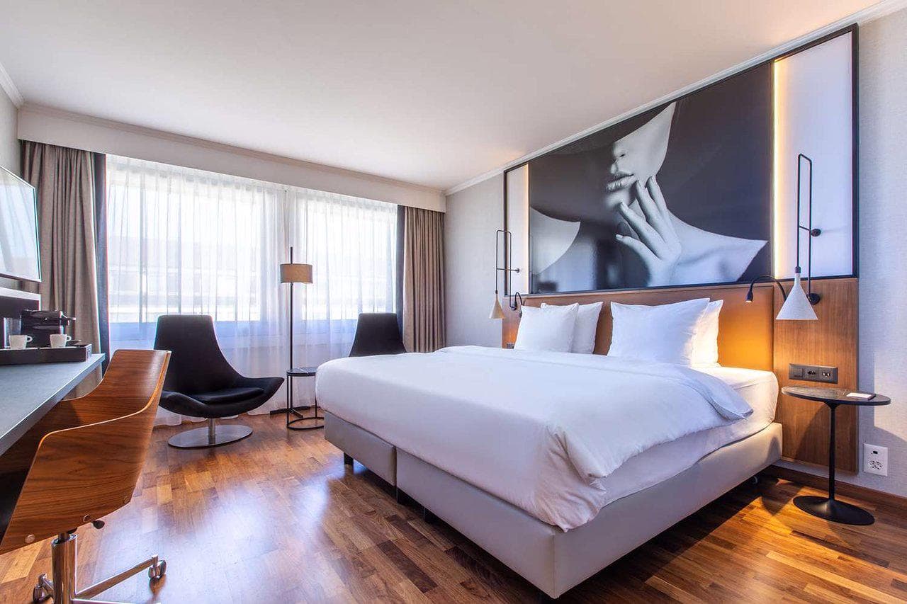 Mega deal: 3 Nachten Radisson Blu Basel voor Slechts €383!