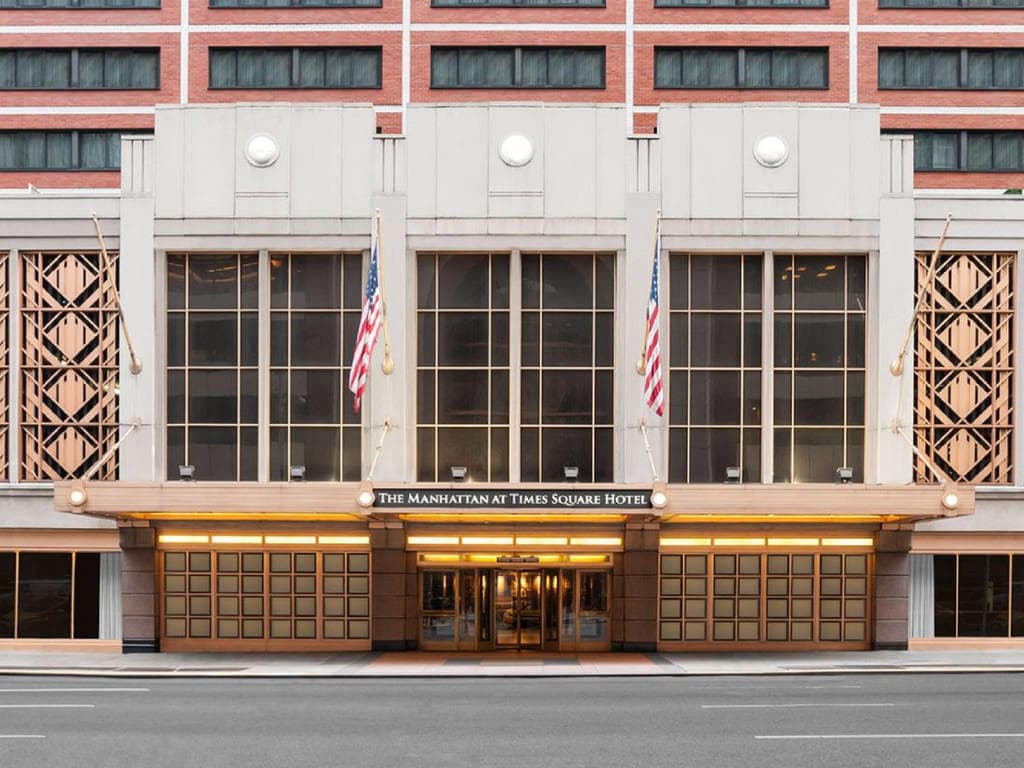 The Manhattan at Times Square 3