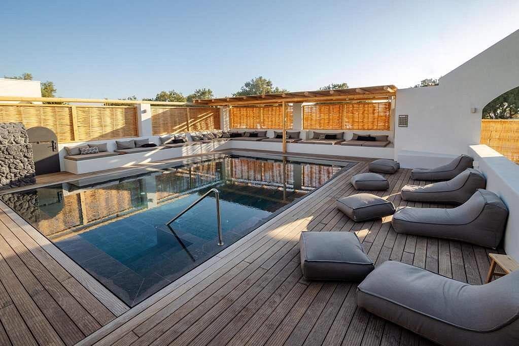 Topdeal: 8 dagen Monolithos in Hotel Scorpios Beach voor €679