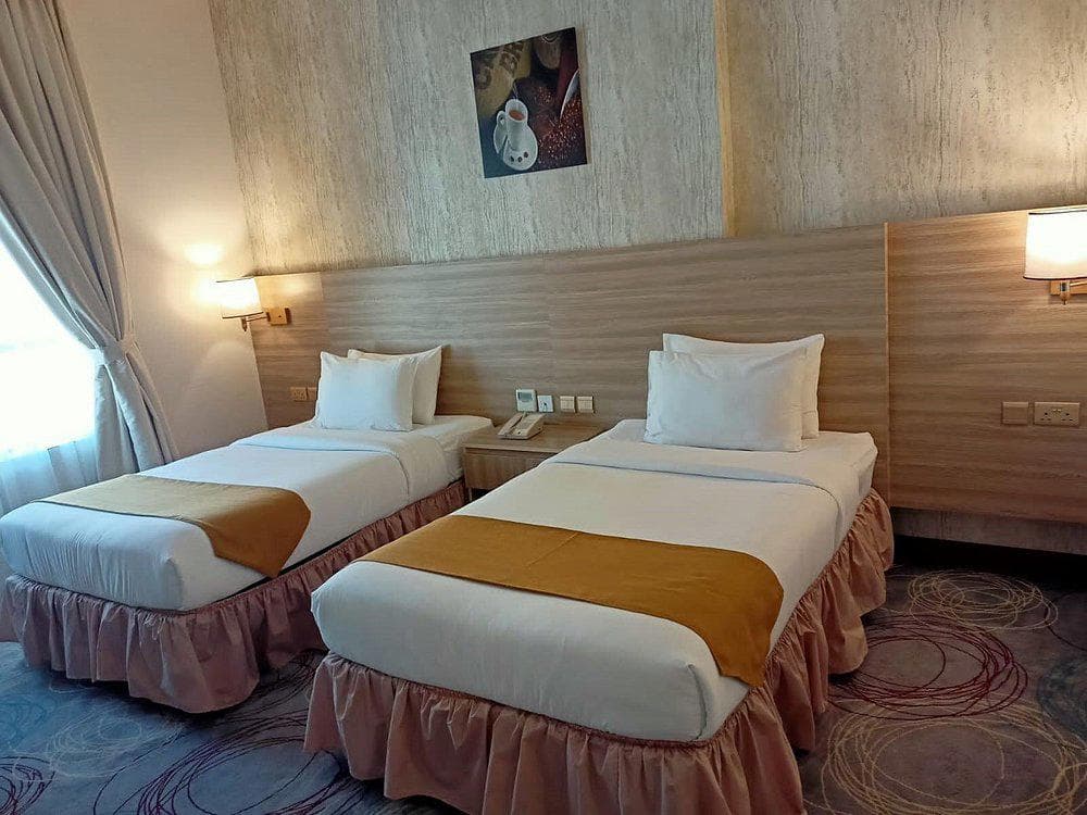 Grand Tourist Hotel 1