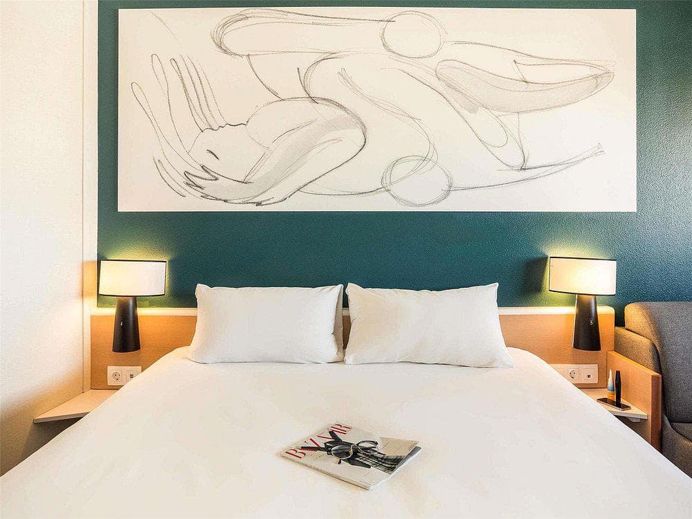 ibis Valencia Bonaire Airport 1