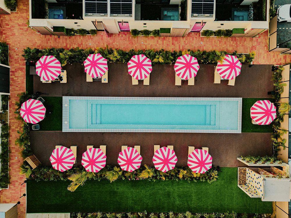 Privada Stays Eagle 2