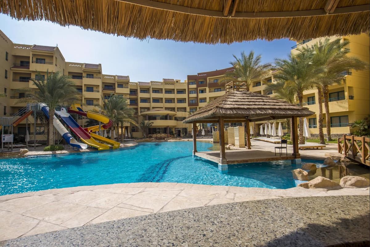 Eagles Downtown Zahabia Resort en Aqua Park