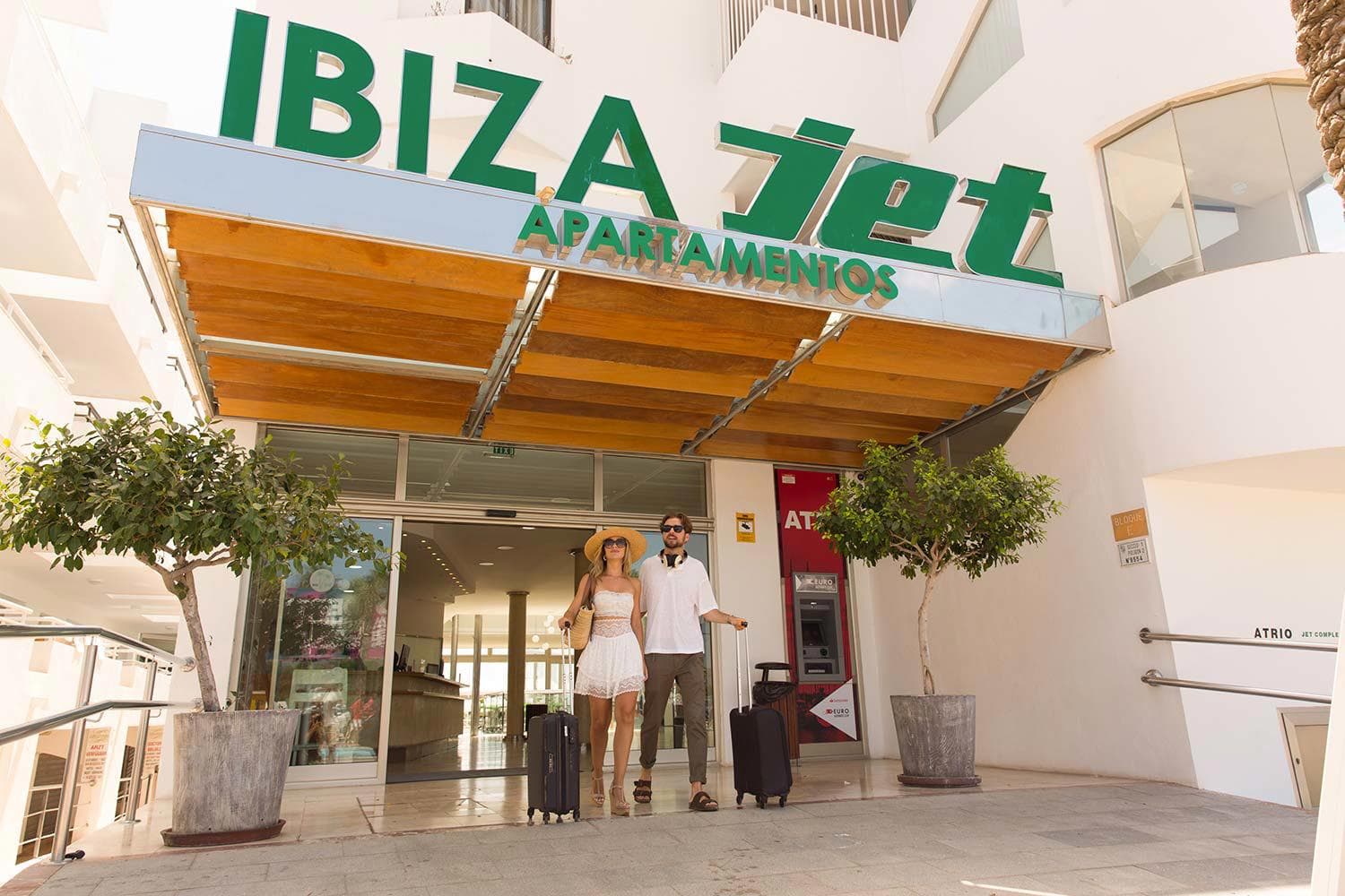 Topdeal: Ibiza Jet naar Playa Den Bossa – 8 dagen zon voor €413