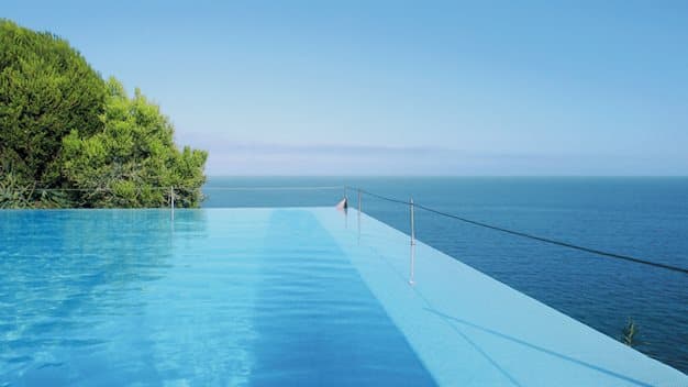 Topdeal: 8 dagen Hotel Estalagem Ponta do Sol voor €848