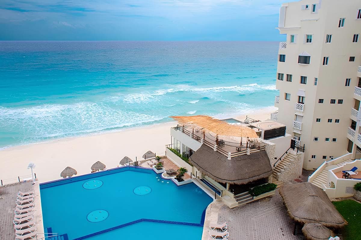 Heerlijke Cancun Vakantie: 9 Dagen Bsea Plaza voor Slechts €851