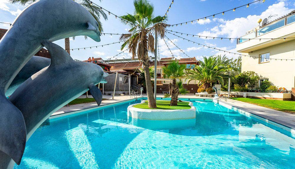 Prijsknal naar Granada: 4 dagen Checkin Camino voor €169!