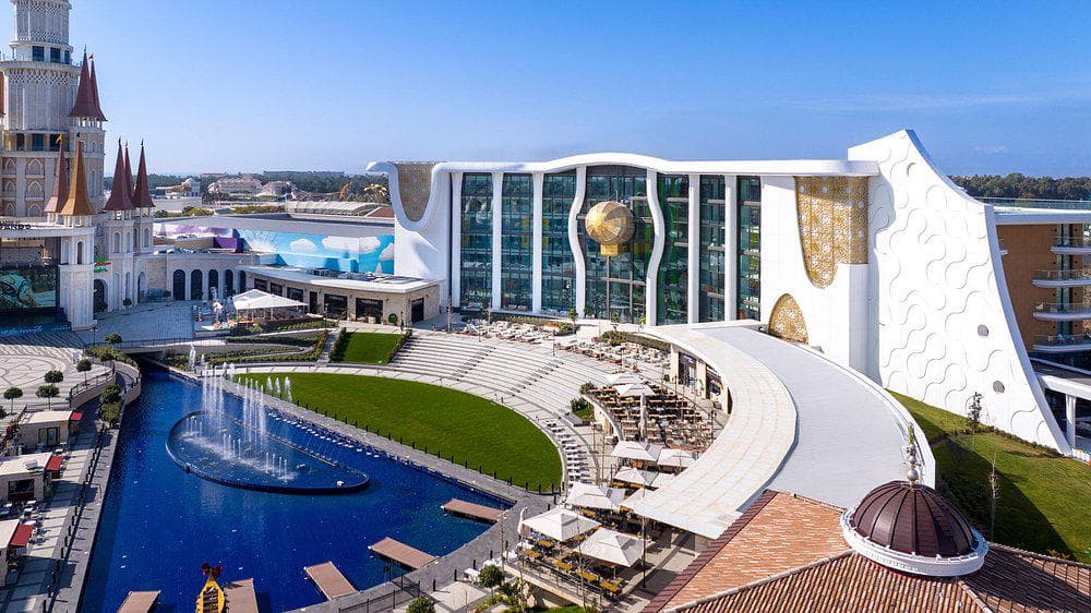 Wauw-factor in Belek: 8 dagen Land of Legends Nickelodeon vanaf €1053