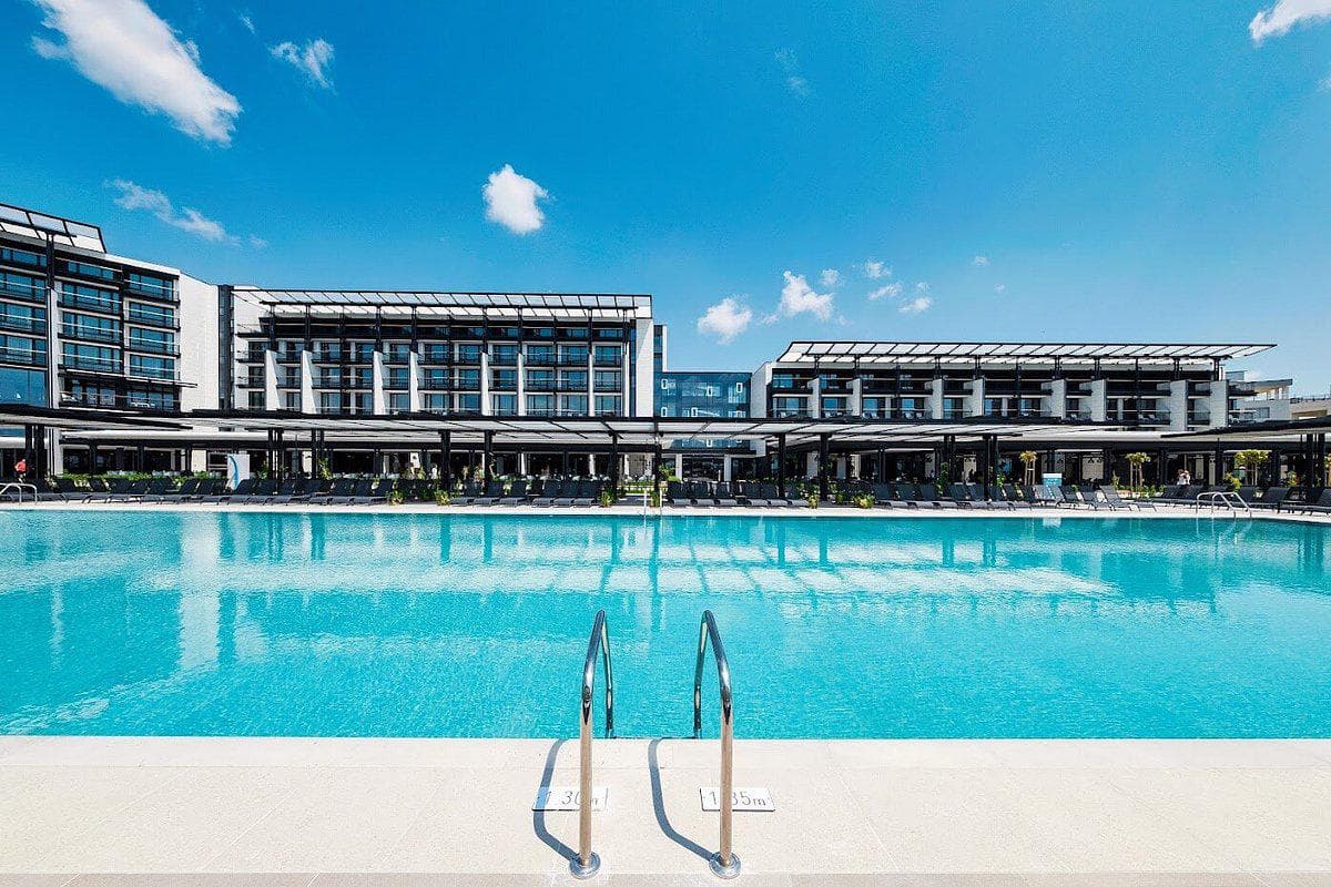 Voya Beach Resort