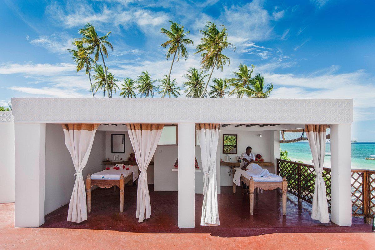 AHG Dream s Bay Beach 1