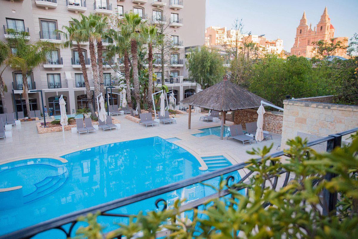 Spotgoedkope 8-daagse Ontsnapping in Mellieha: Slechts €241!