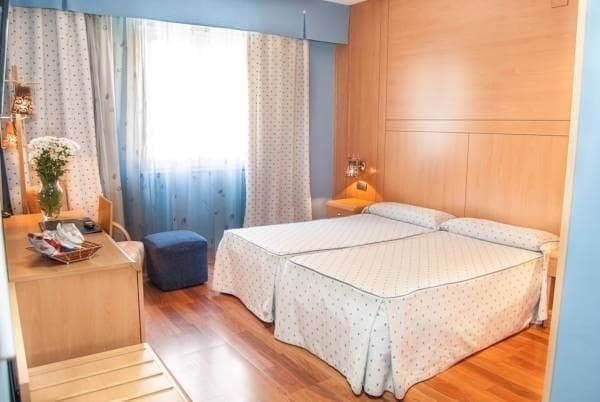 Spotgoedkope 4-daagse Beleving in Granada: Slechts €162!